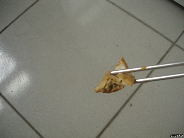 [金品大鍋貼 ] 不要太期待它有多美味，味道水準與價格差不多