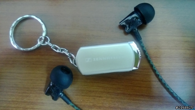 [開箱] SENNHEISER 隨身碟 + 深海熊