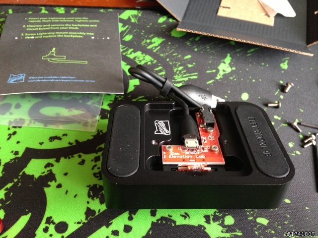 [不專業開箱] iphone 5 座充-- Elevation  Dock