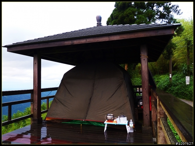 2013.05.15-16_風起雲湧雨下-千萬夜景野營趣！