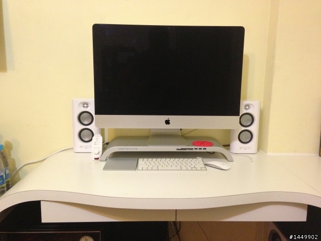 你會為了IMAC27''....設計一張桌子嗎？.....我會！！