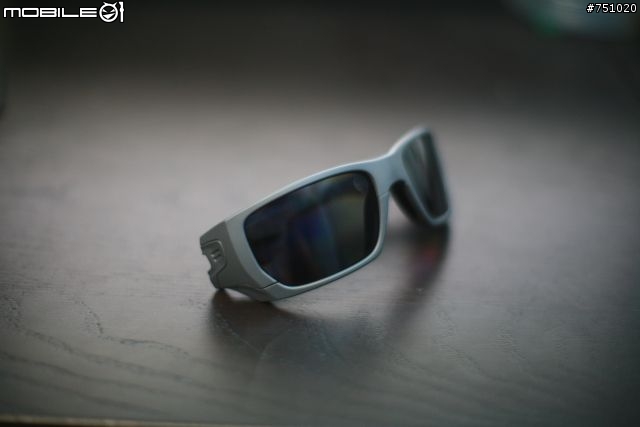 [開箱]OAKLEY  STYLE SWITCH（附加mikli STARCK）