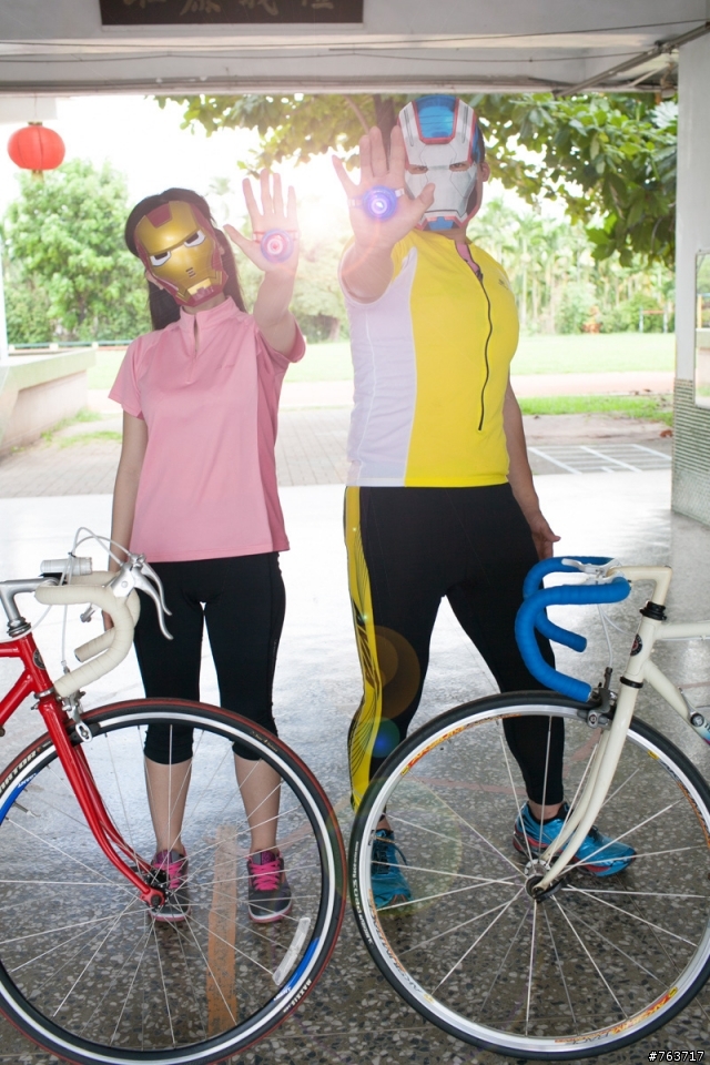巧遇鋼管車正妹之鋼鐵人夢遊仙境~<<Giant R5000 Ironman 老鋼管車新開> >