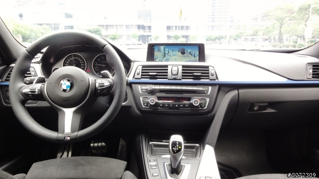 F30 335i / B45藍 分享