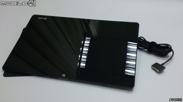 影音商務兼具的變形合體NB--Transformer BookTX300開箱文