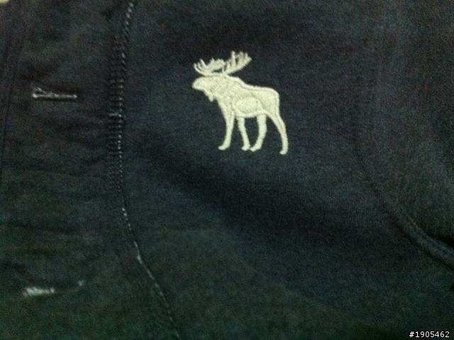有請各位大師幫我鑑定一下這些衣服的真偽