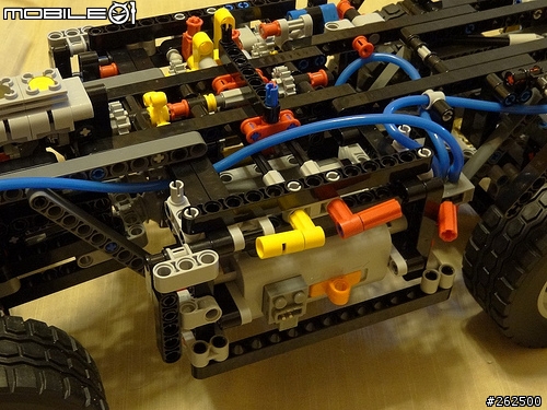 [開箱] LEGO Technic 8110 M-BENZ Unimog U400
