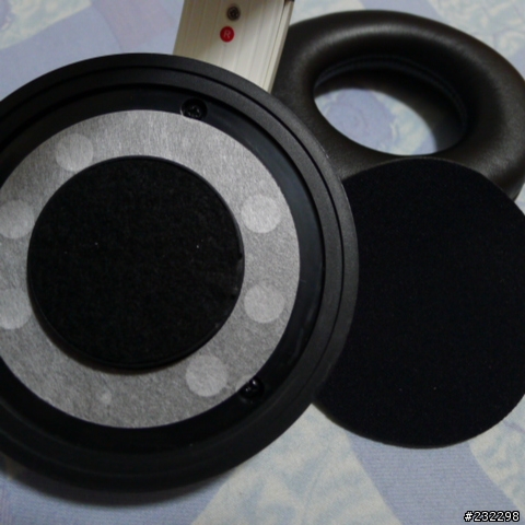 【開箱】HD681 EVO半開放式耳罩監聽耳機