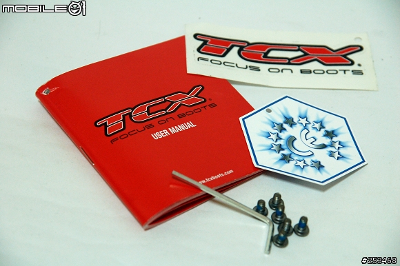 <最後一塊拼圖> TCX S-R1車靴 黑/螢光黃