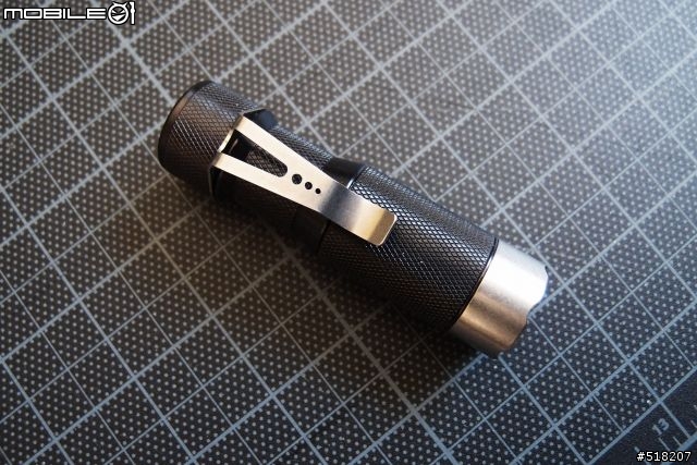 HDS System EDC Executive 140 手電