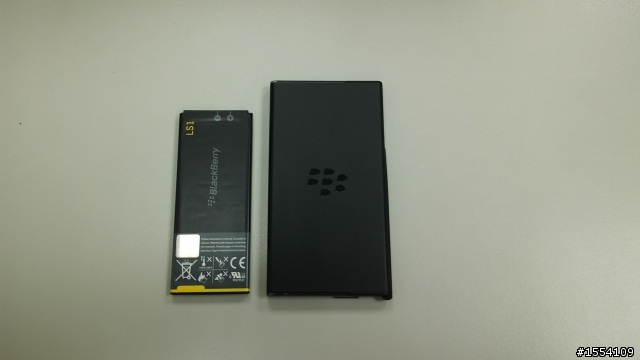 分享新入手的手機殼，充電組
