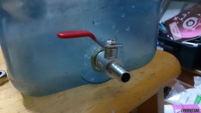 [DIY]窮人的水冷式散熱器