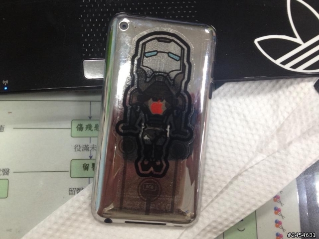 iPhone 4s 金屬背蓋 x Marvel Q版IronMan