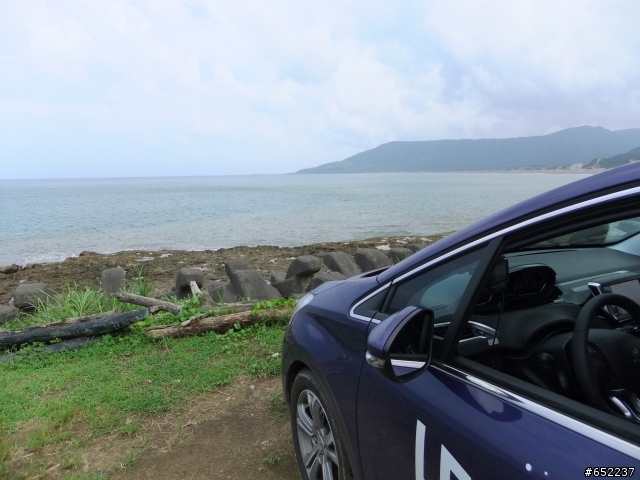 歐吉桑的自由日-Let Your Body Drive PEUGEOT 208試駕