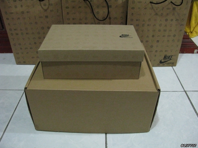 [開箱] 工具盒開箱～Nike air foamposite pro PRM LE - camo Special Box Set 軍綠迷彩太空特殊盒裝限量版