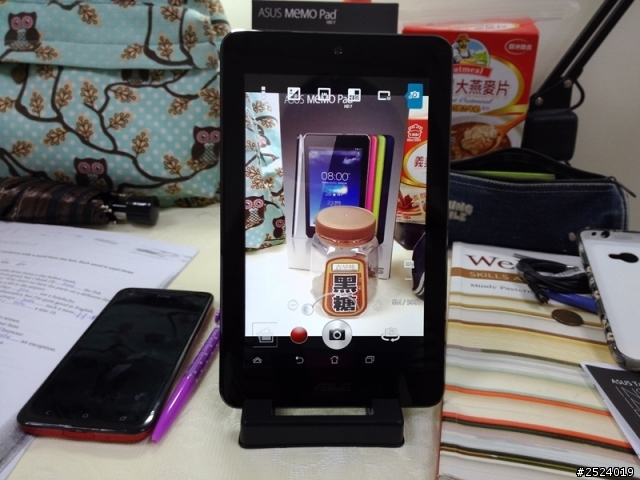 ASUS MEMO PAD HD7 開箱 (0705更新粉紅原廠保護套)