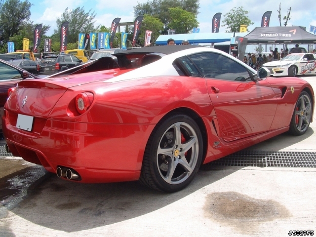 賽車場外的驚喜 599 SA Aperta