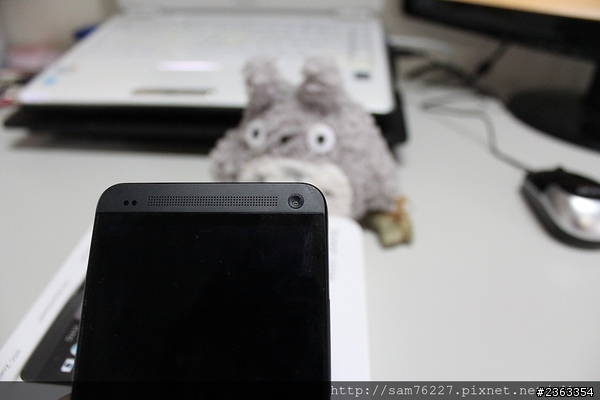 [開箱文] HTC NEW ONE (32G) 無縫開箱~