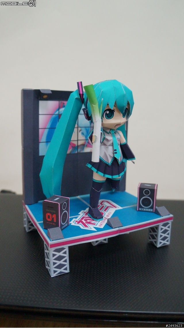 紙模型:初音未來+表演舞台