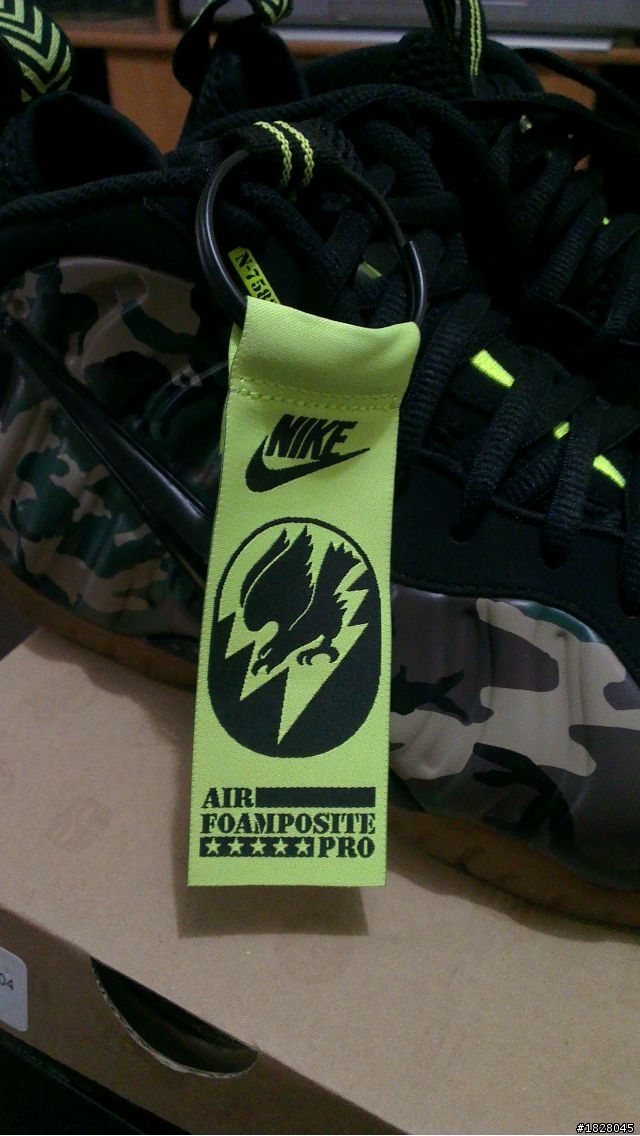 [開箱] Air Foamposite Pro LE 綠迷彩太空鞋