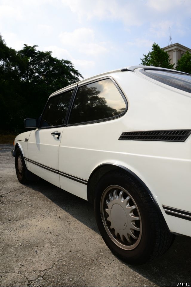晚來的開箱。1983年900 turbo。