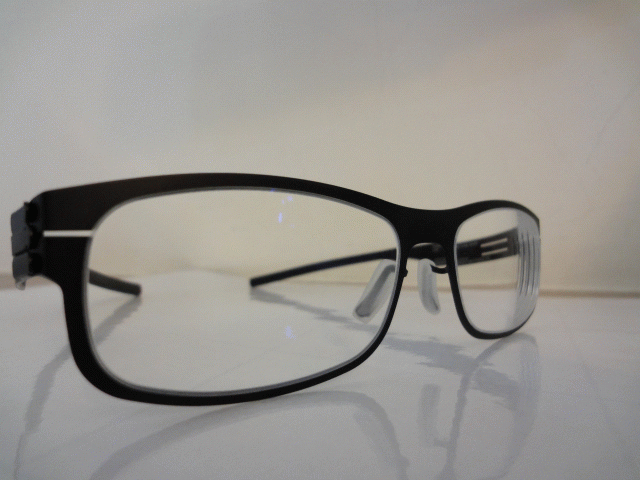 【分享】ic! berlin 我的第一副薄鋼眼鏡