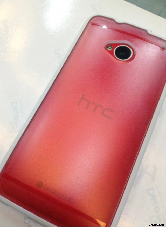 hTC New One  新(偽)色登場!