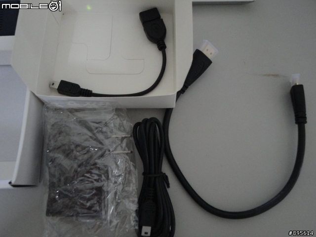 [開箱+拆機] Tronsmart MK908 Mini PC Andorid RK3188 四核 藍芽 WIFI