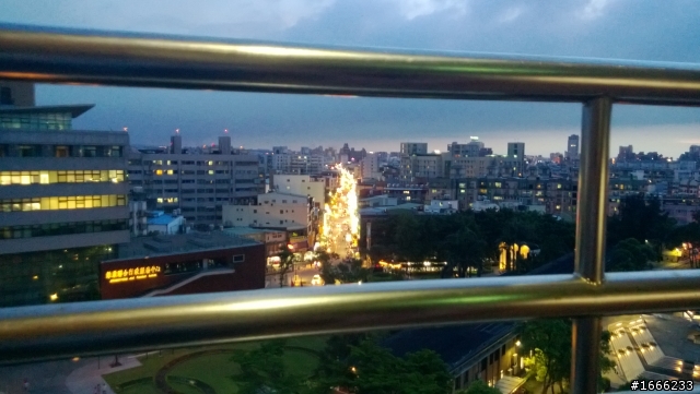 LUMIA 920真的差在推銷..