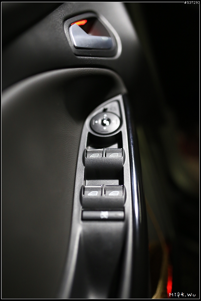 [洗車後夜拍]The ALL-NEW Focus 5D TDCI (9W)