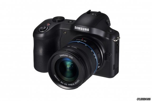 [外電消息] 三星發表Android可交換鏡頭相機GALAXY NX 搭載4G LTE網路技術