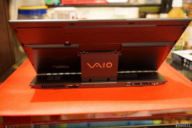 [簡單不專業開箱]SONY VAIO DUO 13