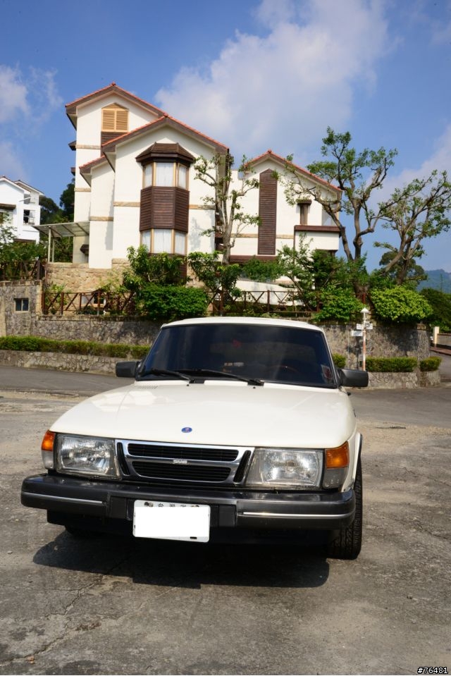 晚來的開箱。1983年900 turbo。