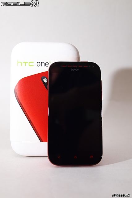 性價比超高之 hTC One Sv 開箱