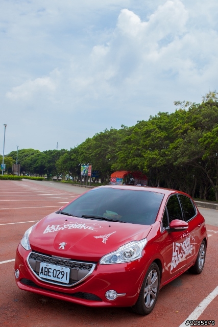 ●Miss Peugeot ●從今以後女人的名字是標緻●參加PEUGEOT 208試駕活動心得分享