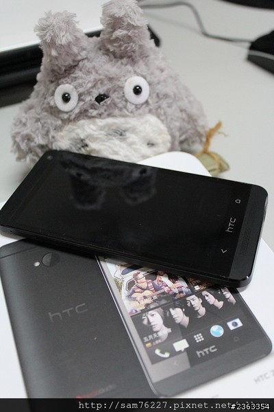 [開箱文] HTC NEW ONE (32G) 無縫開箱~