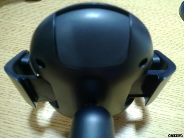 Lumia 專用車用支架+無線充電(qi) CR-200 總算到手了!!!!^ ^y爽！
