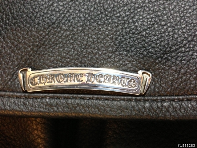 (超簡易開箱) Chrome Hearts 超低調側背包