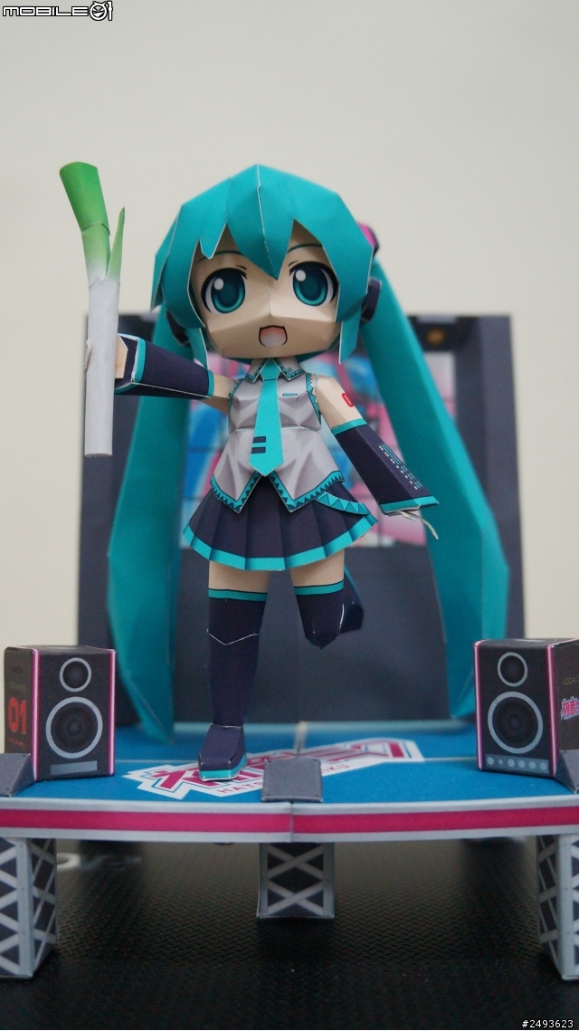 紙模型:初音未來+表演舞台