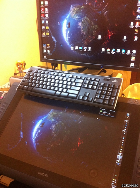 [DIY] Cintiq 鍵盤固定器 (cintiq22hd)