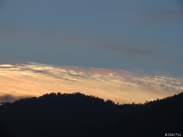 月初地震時 拍到的雲彩