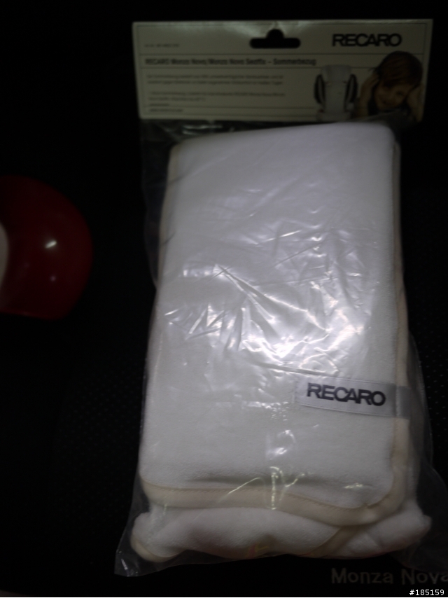 [分享] 2013 Recaro Monza Nova IS 汽車安全座椅 9-36kg