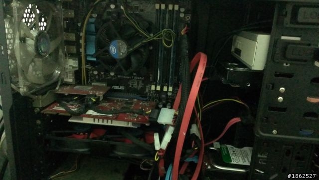 顯卡風扇掛掉..買了新風扇又復活了...