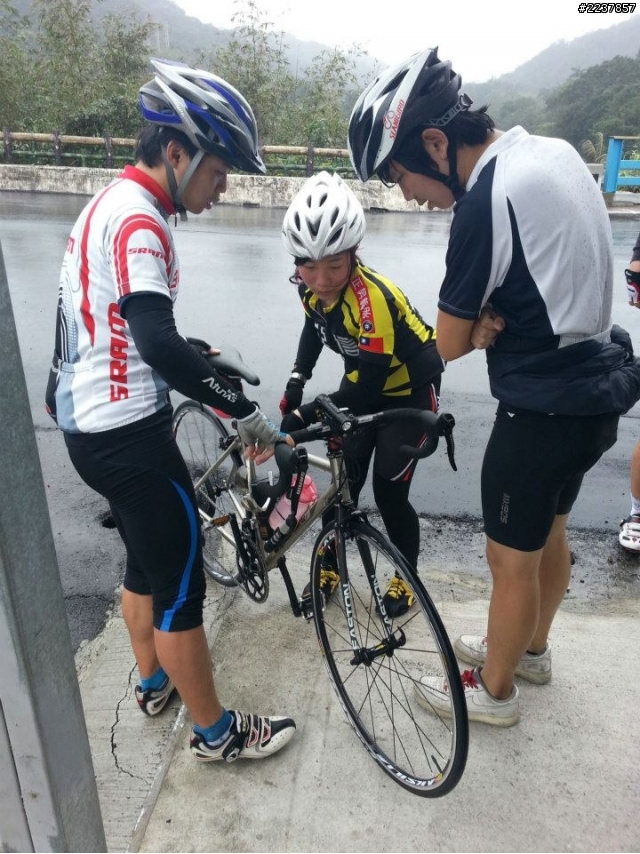 【 亞信單車聯誼社】五股觀音山.士林中社路 約騎版面.