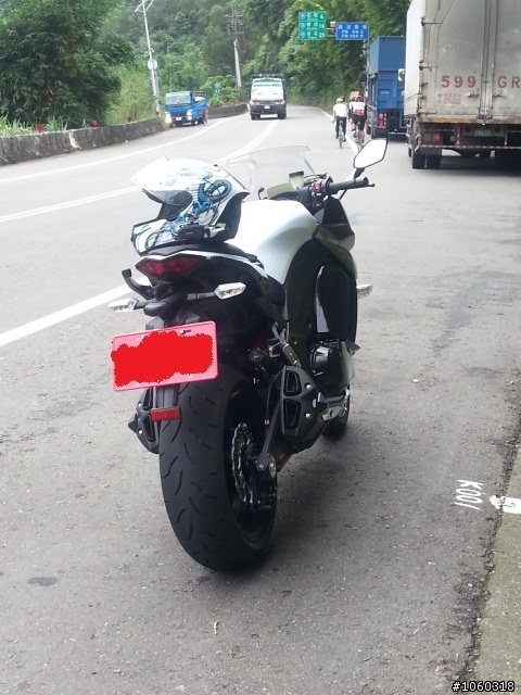 [開箱]KAWASAKI Z1000SX