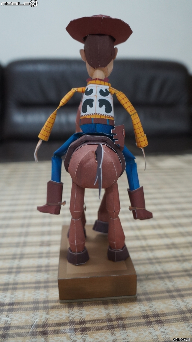 玩具總動員:紙模型 胡迪+小馬