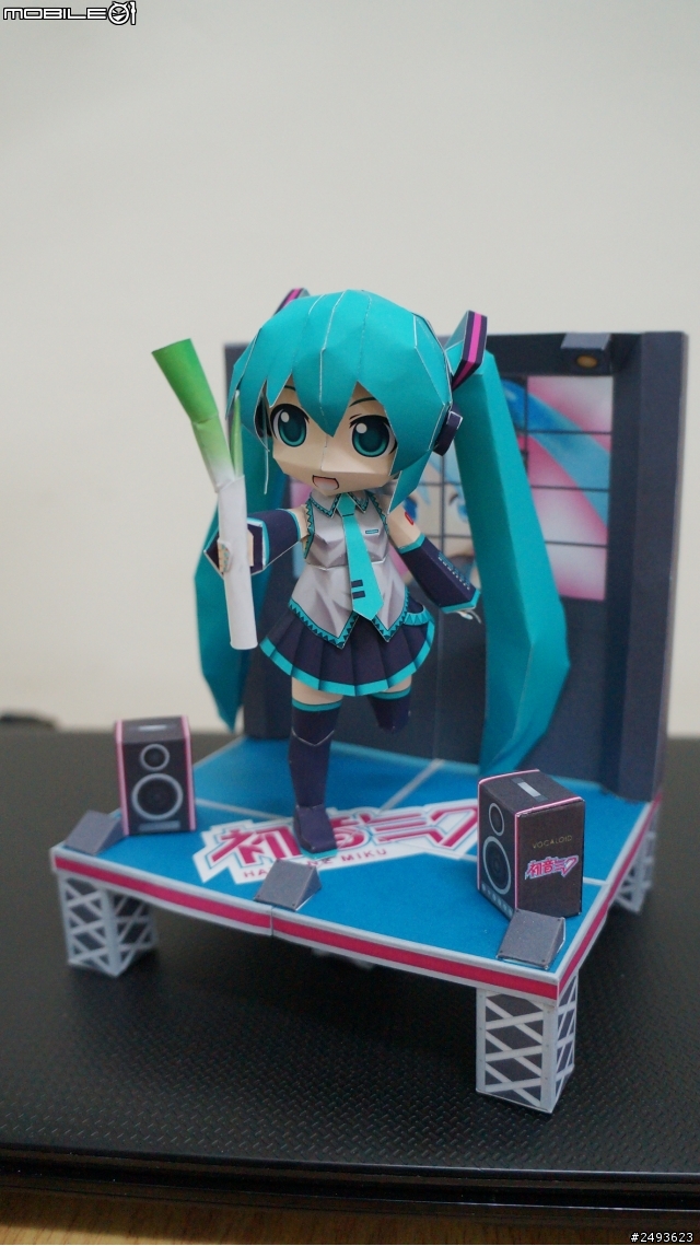 紙模型:初音未來+表演舞台
