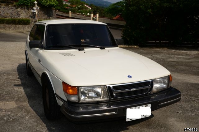 晚來的開箱。1983年900 turbo。