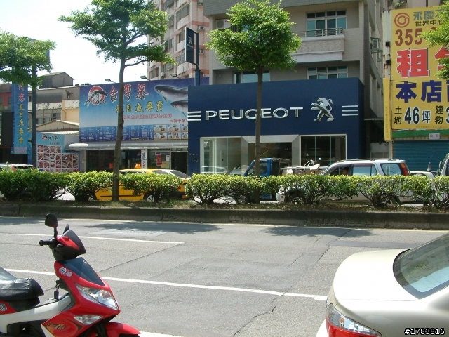 八德市中華路PEUGEOT 新開幕