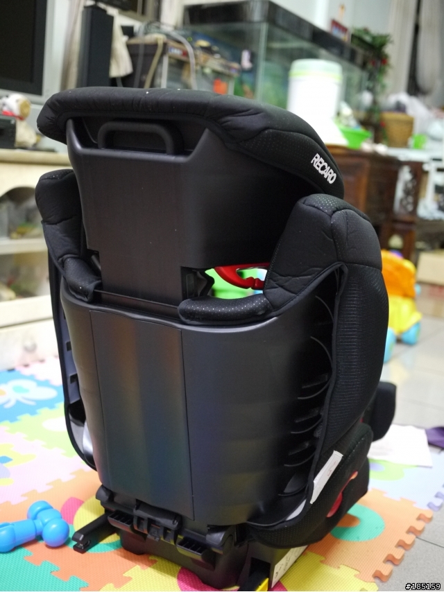 [分享] 2013 Recaro Monza Nova IS 汽車安全座椅 9-36kg